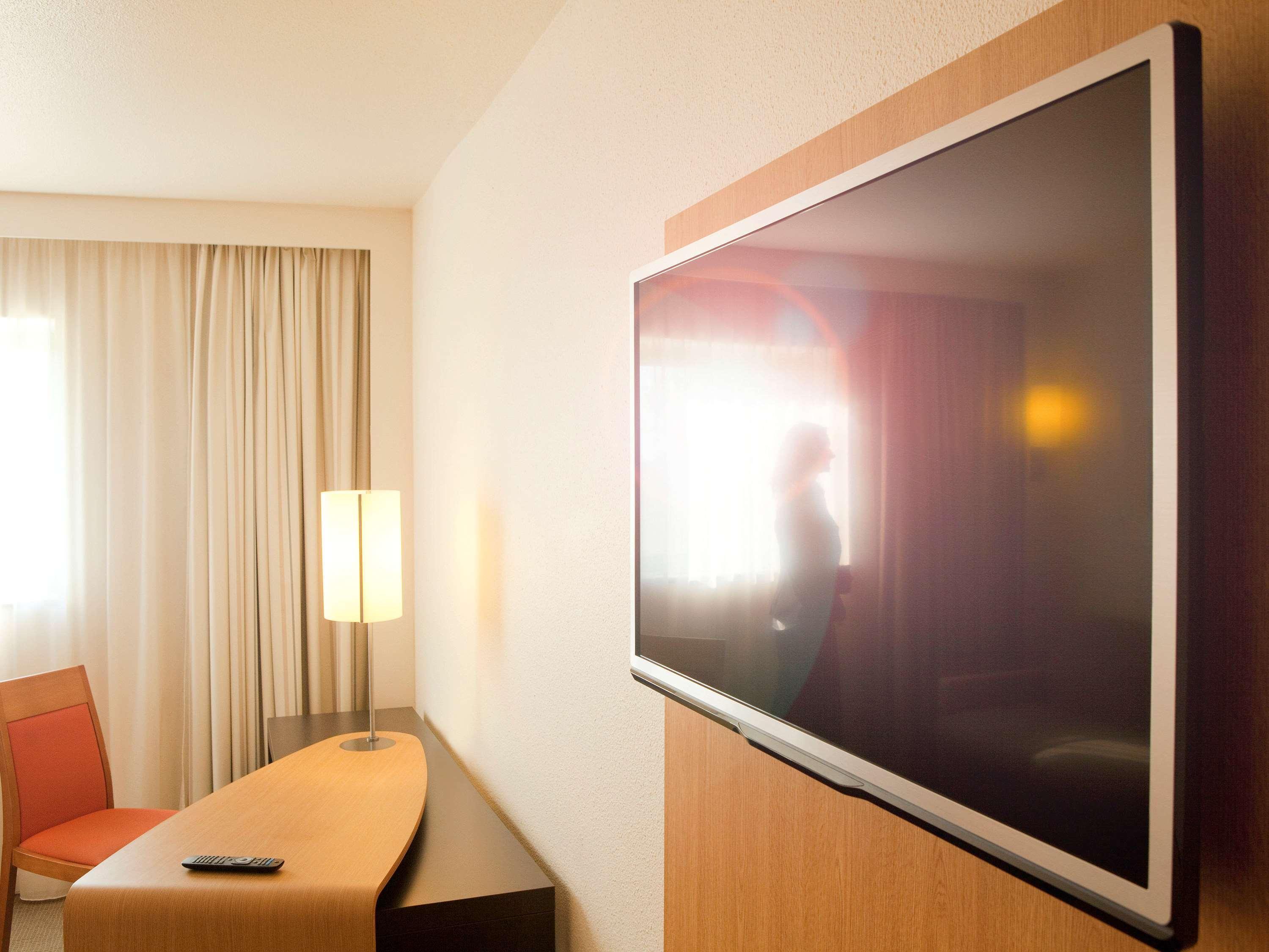 Novotel Pau Pyrenees Lescar Dış mekan fotoğraf